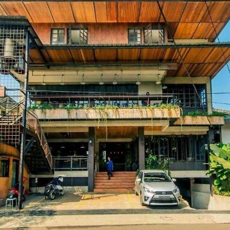 בנדונג Triple Seven Bed & Breakfast מראה חיצוני תמונה