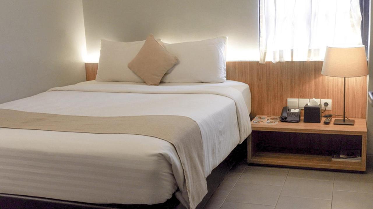בנדונג Triple Seven Bed & Breakfast מראה חיצוני תמונה